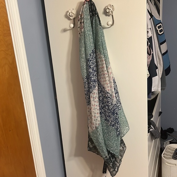 Infinity scarf - Picture 2 of 7